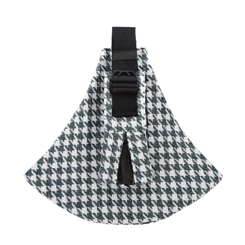 Comfortable baby carrying strap for parents